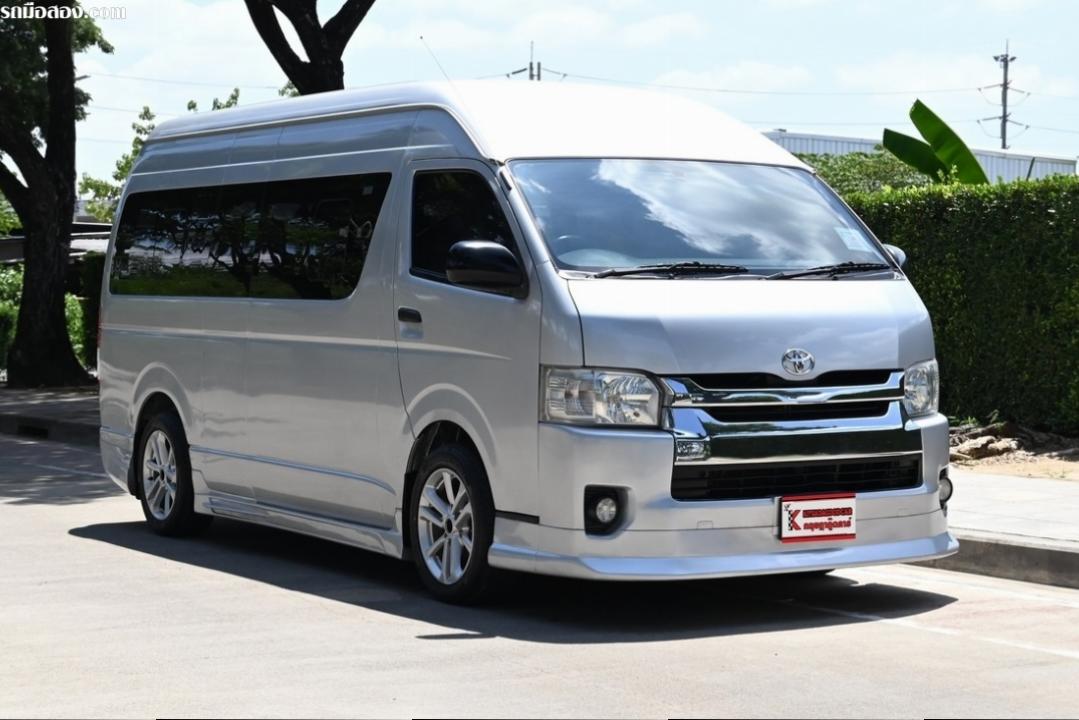 Toyota Hiace 3.0 (ปี 2017) COMMUTER D4D Van (4448)