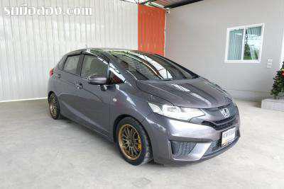 HONDA JAZZ ปี 2015