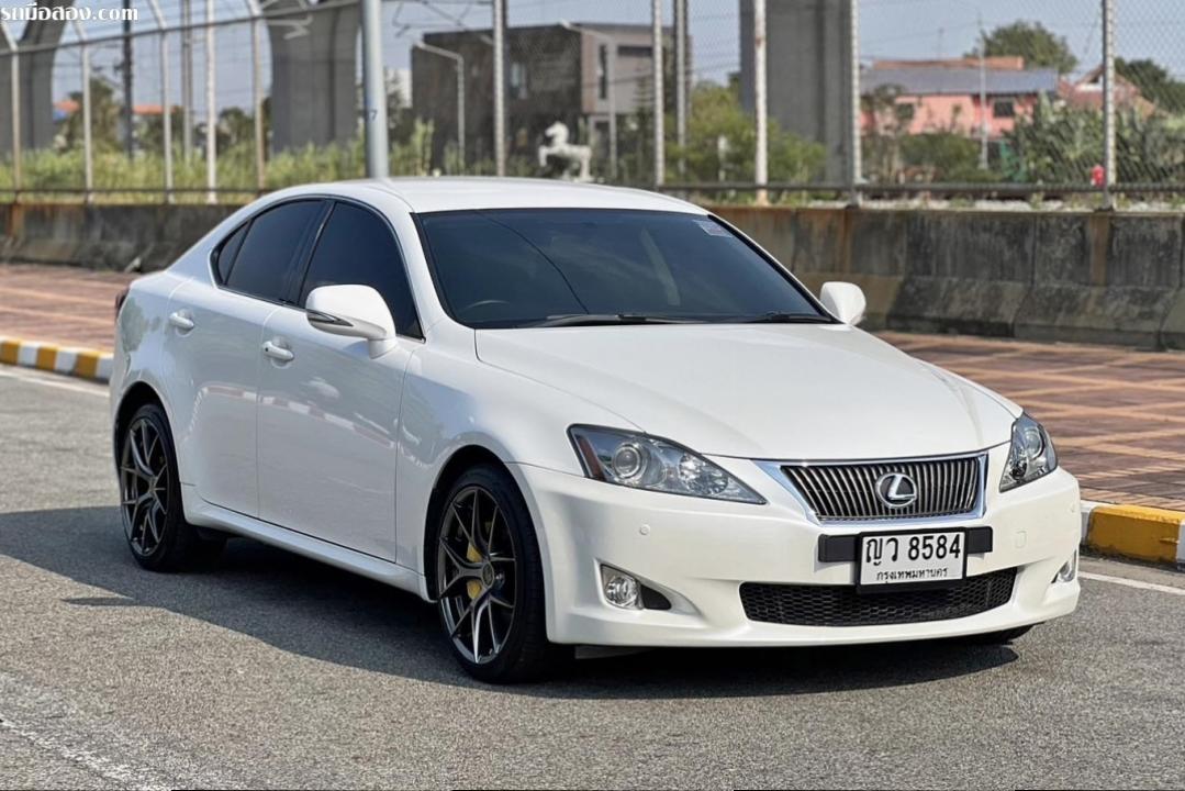 Lexus IS250  ปี 2011 