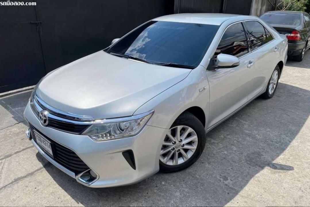 Toyota Camry 2.0 G   ปี 2019