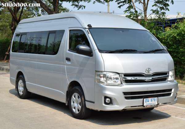 TOYOTA HIACE ปี 2013