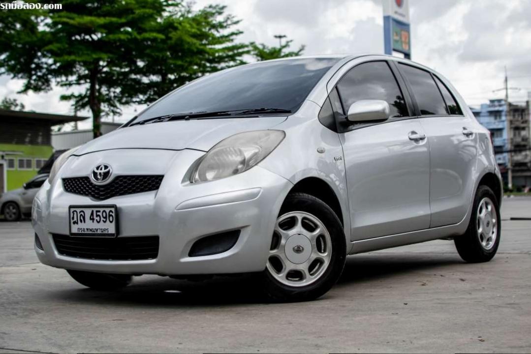 รถมือสอง Toyota Yaris 1.5E เบนซิน ปี 2010 AT ผ่อนถูก ส่งฟรีทั่วประเทศ