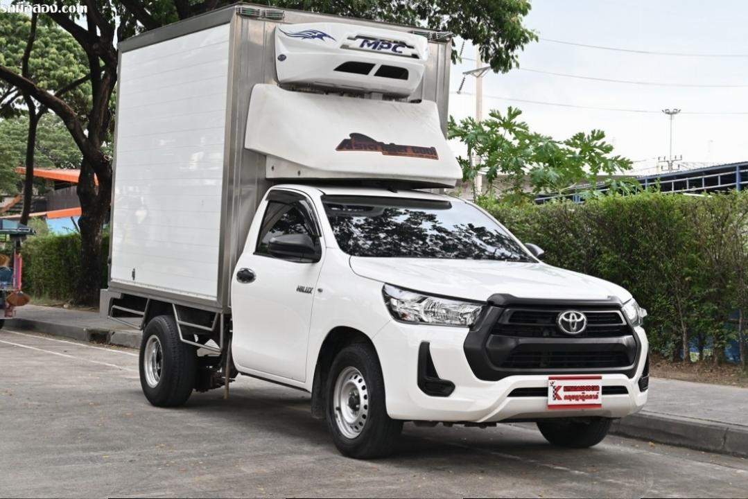 Toyota Revo 2.4 Entry 2021