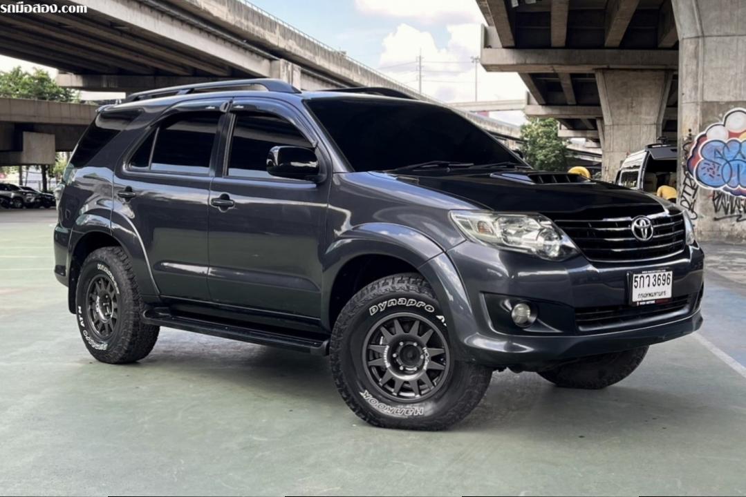 Toyota Fortuner 3.0 V Auto 4WD ปี 2006
