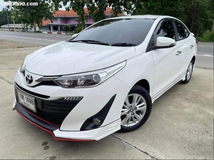 Toyota Yaris Ativ 1.2G A/T ปี 2018