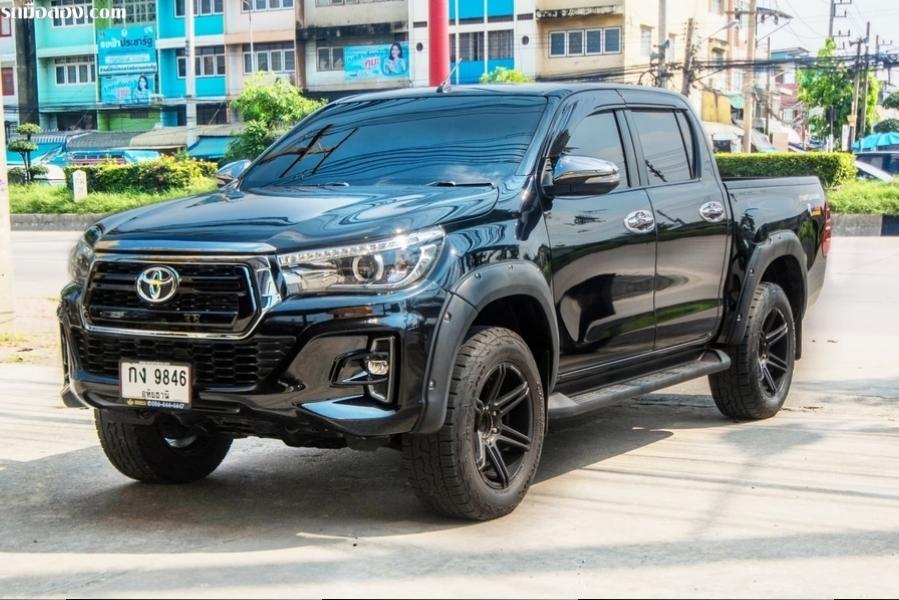 TOYOTA HILUX-REVO ปี 2015