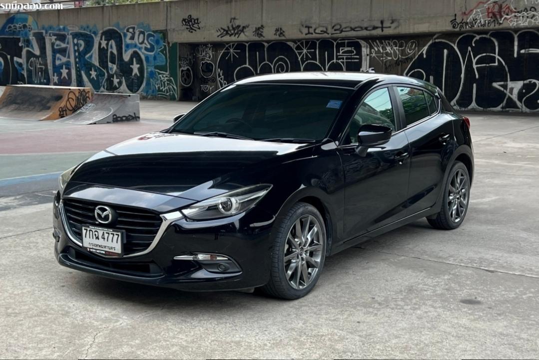 Mazda 3 2.0 SP Sports Hatchback AT ปี 2018  ⭐️ฟรีดาวน์ ผ่อน 5,508 บาท