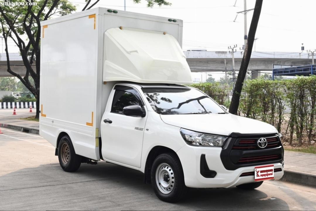 ไมล์แท้ 5 หมื่น รถกระบะตู้ทึบ Toyota Revo 2.4 Entry 2021