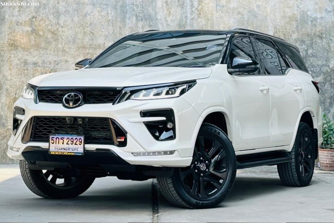 Toyota Fortuner 2.8 GR Sport AT 4WD ปี 2021