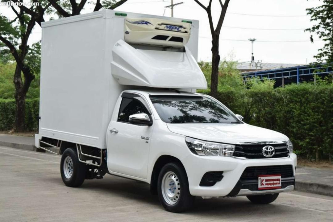 Toyota Revo 2.8 J Plus Pickup 2020