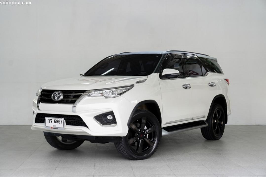TOYOTA FORTUNER 2.8 (ปี 2018) TRD SPORTIVO E 4WD AT (84C6967)