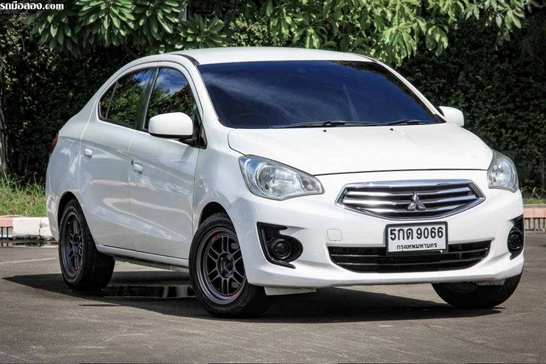 MITSUBISHI ATTRAGE 1.2 GLX M/T ปี2014 เกียร์ธรรมดา สีขาว