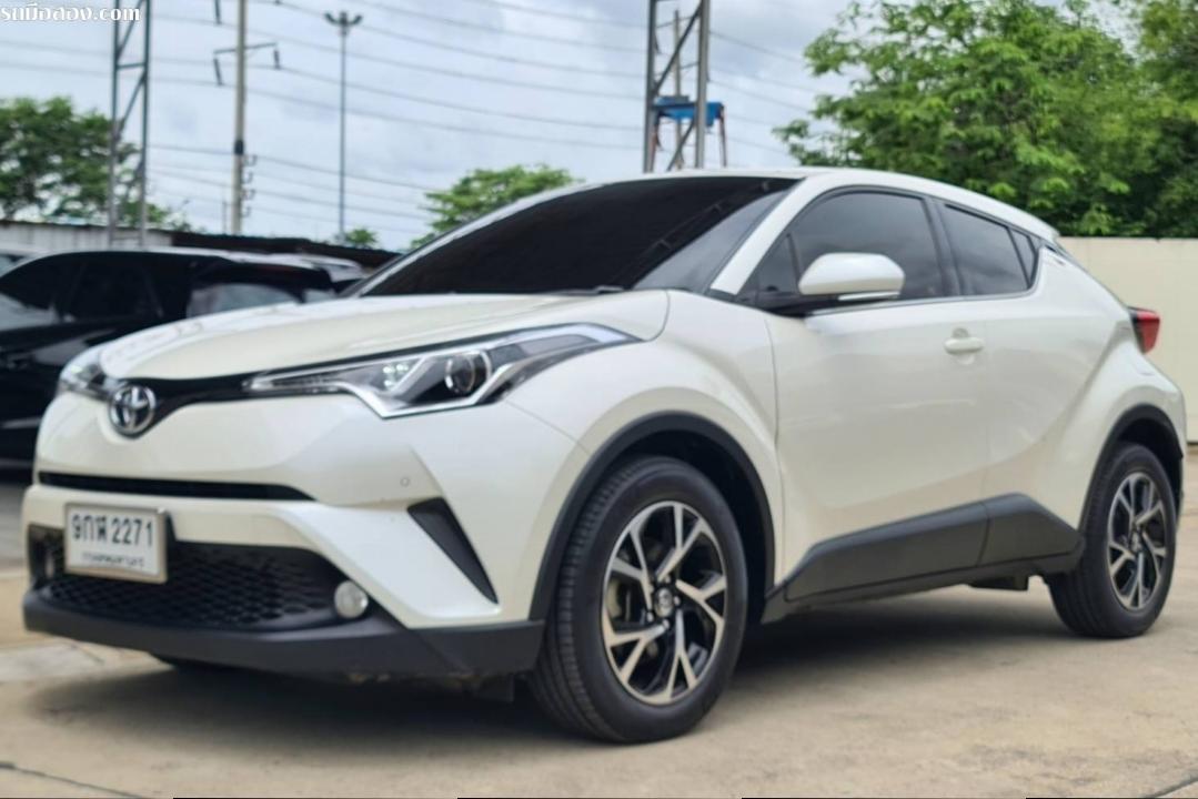 TOYOTA CH-R 1.8 MID ปี 2019