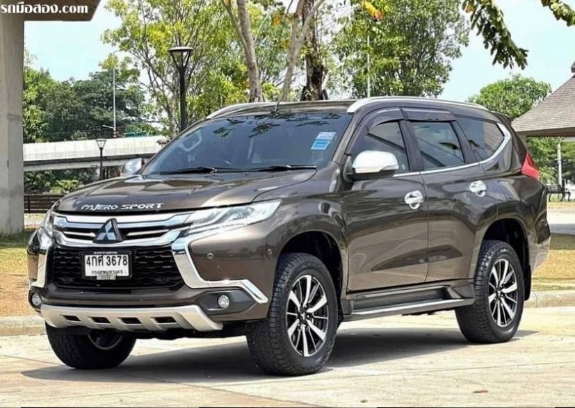 MITSUBISHI PAJERO SPORT 2.4 GT Premium ปี2015 รถบ้าน ประวัติดีไม่มีชน 