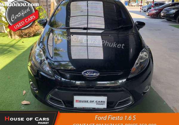 FORD FIESTA ปี 2011