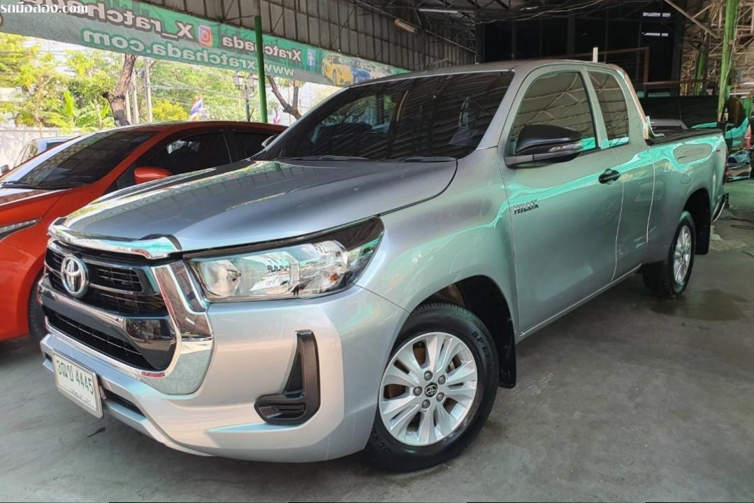 Toyota Hilux Revo 2.4 Entry Smart Cab Z Edition ปี 2021 สีเทา