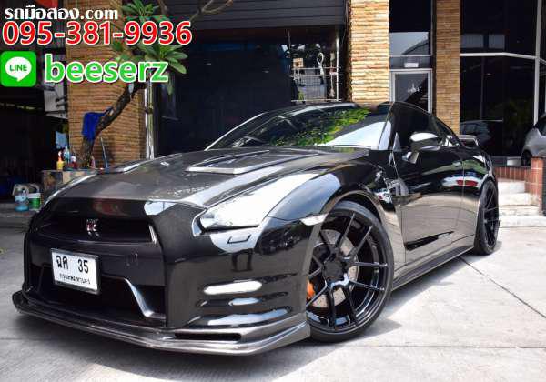 NISSAN GT-R ปี 2012