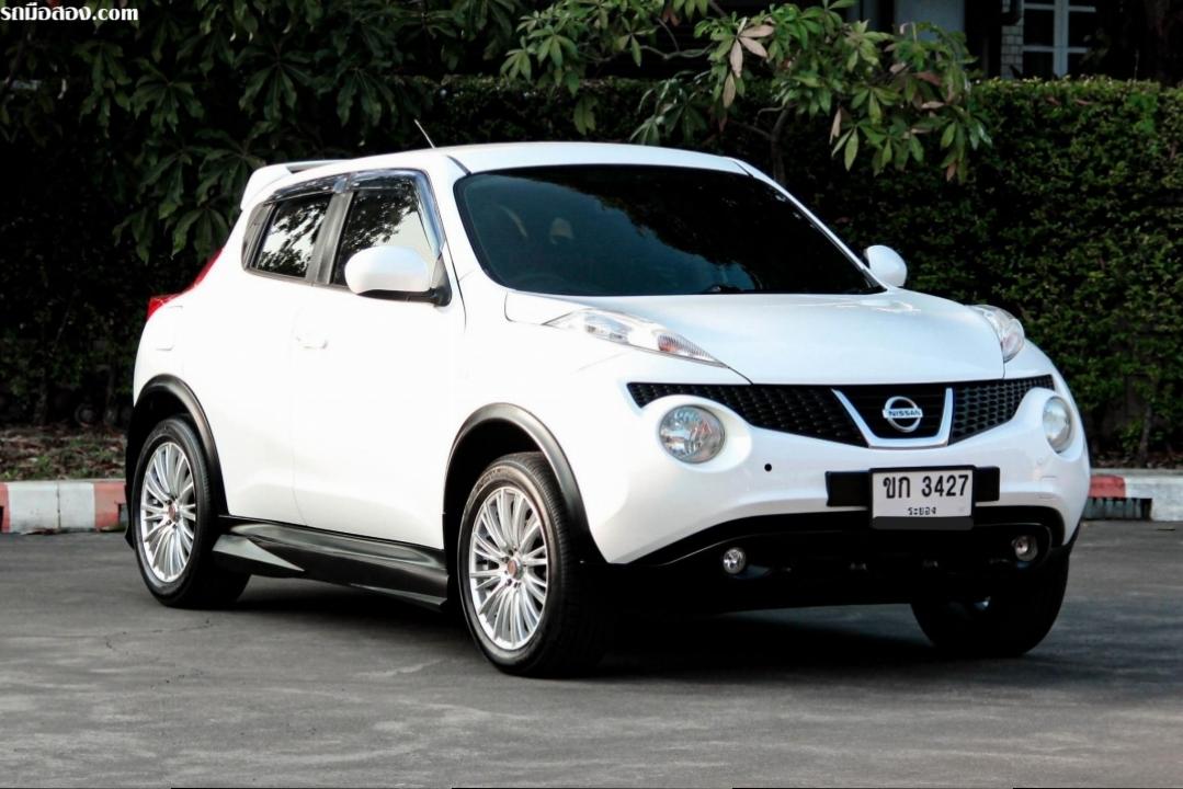NISSAN JUKE 1.6 V ปี2014 สีขาว