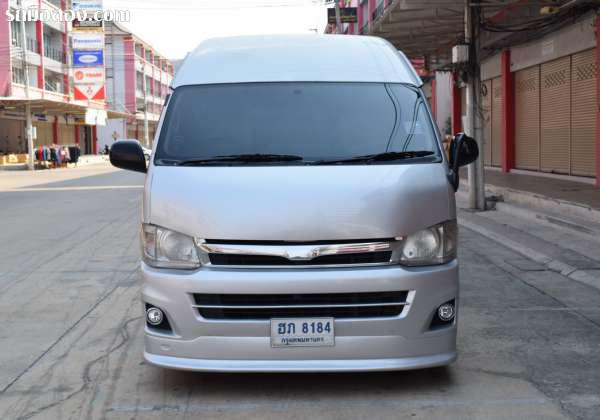 TOYOTA HIACE ปี 2013