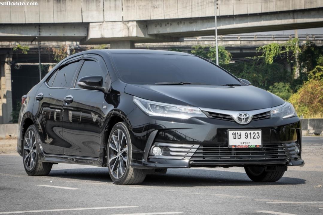 TOYOTA ALTIS 1.8 S Esport ปี2017