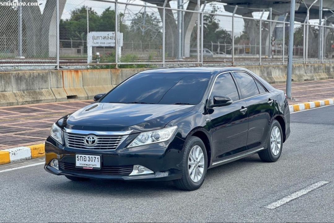 TOYOTA CAMRY 2.0 G A/T ปี2012