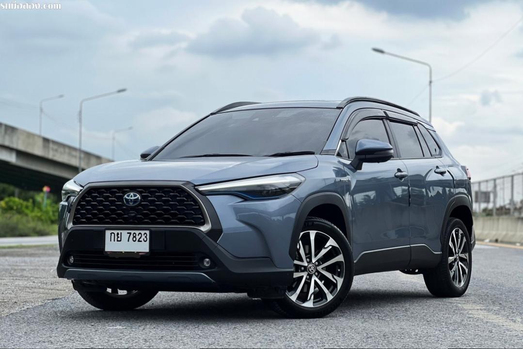 TOYOTA COROLLA CROSS 1.8 Hybrid Premium Safety ปี2020 สีเทา