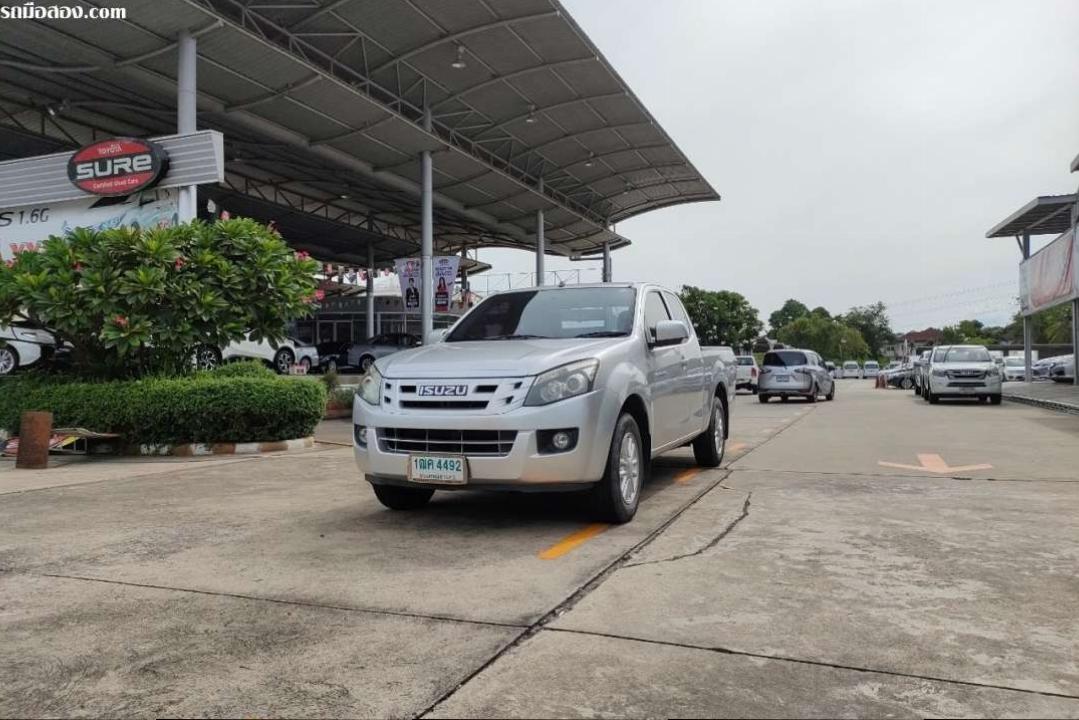 ISUZU D-MAX SPACE CAB 2.5 Z CC. ปี 2014  สี เงิน เกียร์ Manual