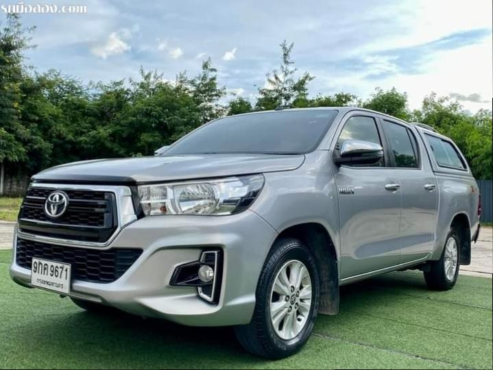 Toyota Hilux Revo Double Cab 2.4 E M/T ปี 2019
