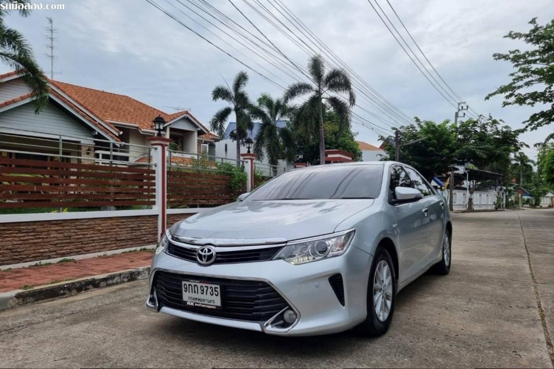 TOYOTA CAMRY 2.0 G D4S ปี2017