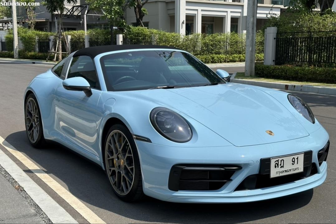 Porsche  911/992 Targa 4S สีพิเศษ CUSTOM COLOUR BLUE PASTEL (GULF BLUE)  ปี