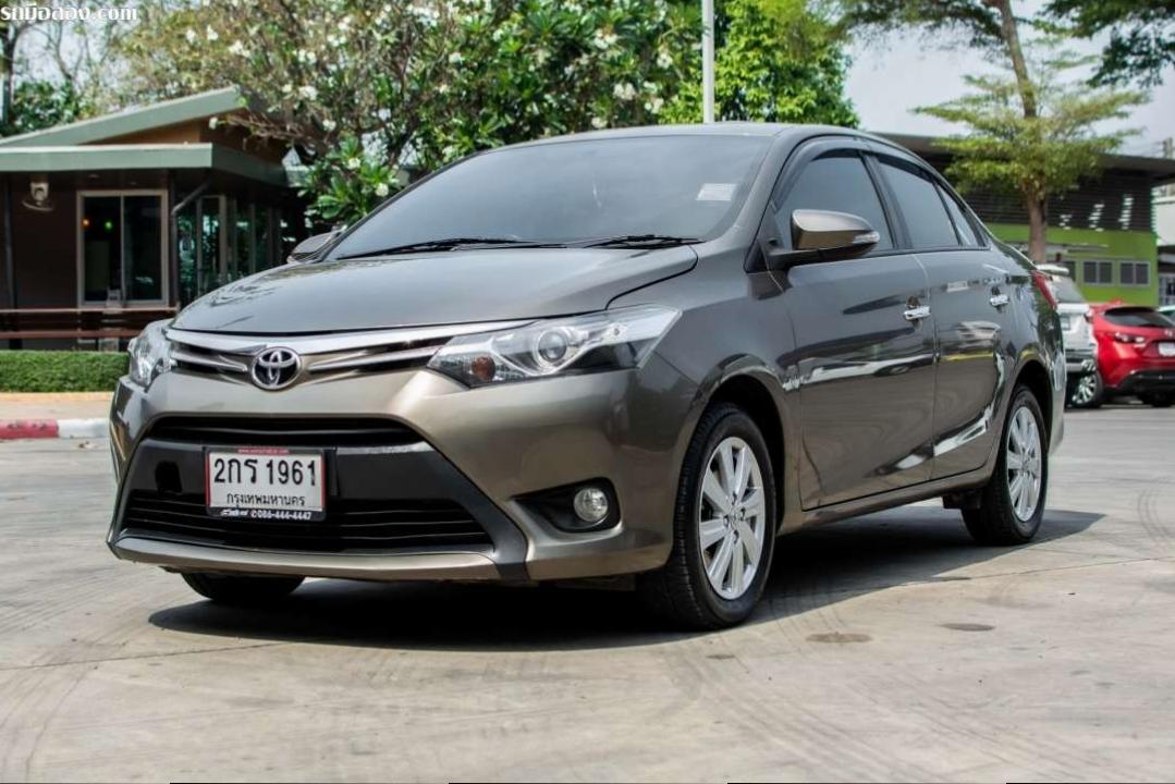 Toyota vios 1.5 G  ทอปสุด เกียออโต ปี 2013