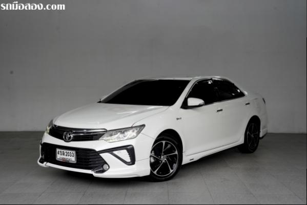TOYOTA CAMRY 2.0 G EXTREMO AT ปี2015 จด2016 สีขาว