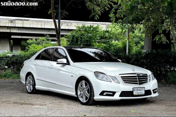 รถหรูขายถูก BENZ E200 CGi AMG ปี 2013