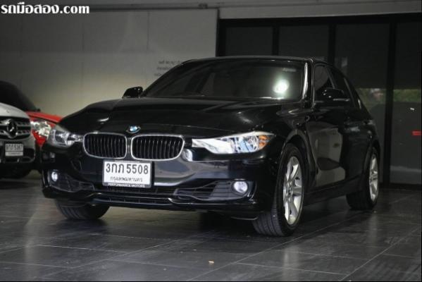 BMW 320i Base 2013