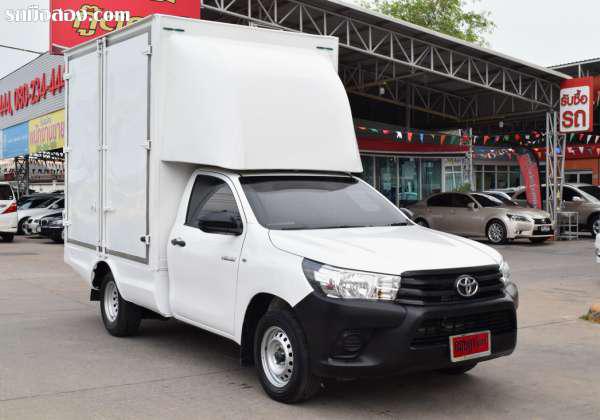 TOYOTA HILUX-REVO ปี 2017