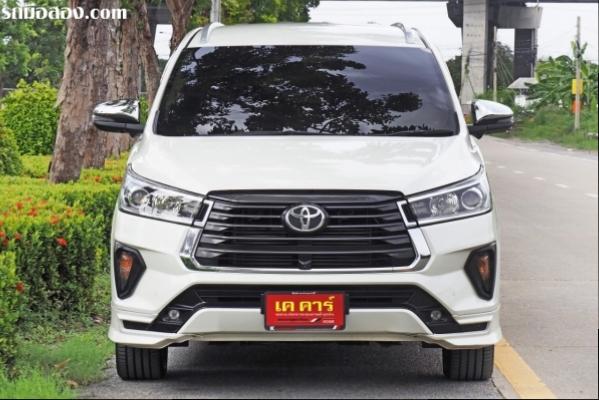 TOYOTA INNOVA CRYSTRA 2.8 PREMIUM 2021 รถมือเดียว รุ่นท๊อป โฉมไมเนอร์ พร้อม