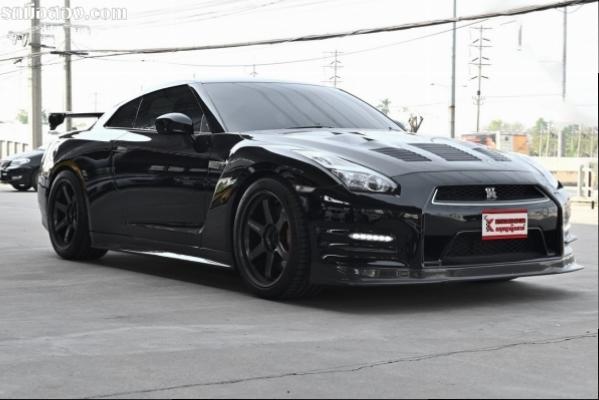 Nissan GT-R 3.8 ( 2011 ) R35 4WD Coupe 