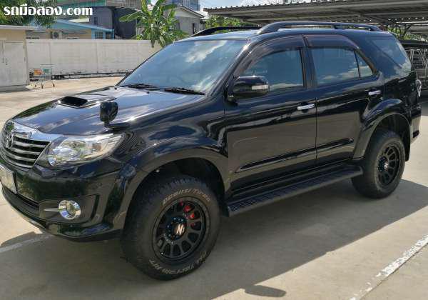 TOYOTA FORTUNER ปี 2014