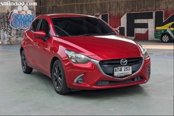 Mazda 2 1.3 High connect สีแดง เบนซิน AT ปี 2017 
