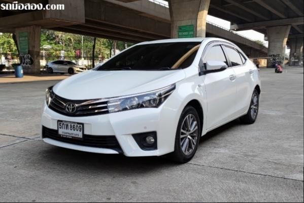 2016 Toyota Corolla Altis 1.8 E LPG AT 2016แท้ เบาะหนัง เซนเซอร์ช่วยถอย สปอ