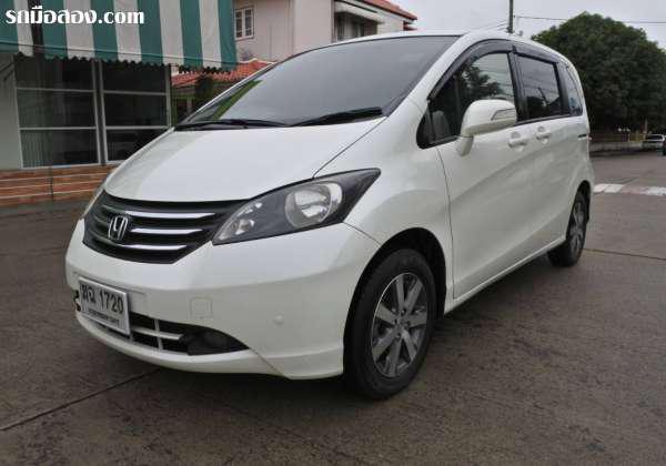 HONDA FREED ปี 2012