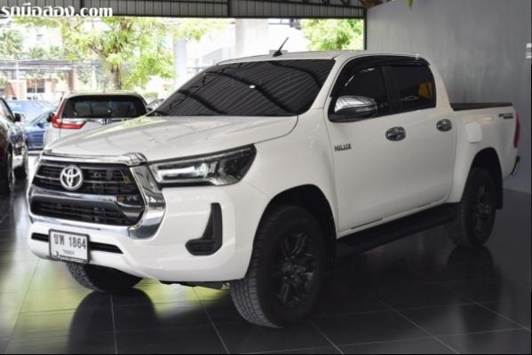 TOYOTA HILUX REVO Double cab 2.4 Entry Prerunner AT ปี2022