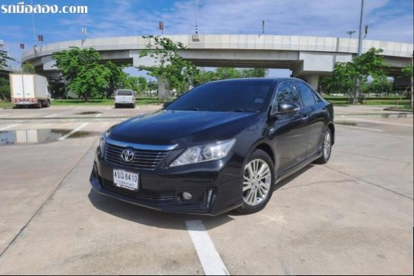 TOYOTA CAMRY 2.0 G EXTREMO ปี2015