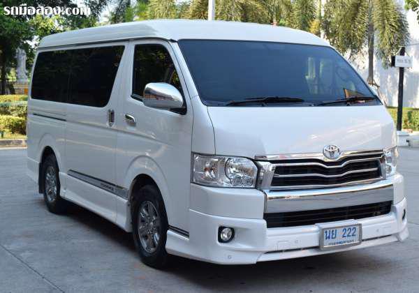 TOYOTA VENTURY ปี 2015