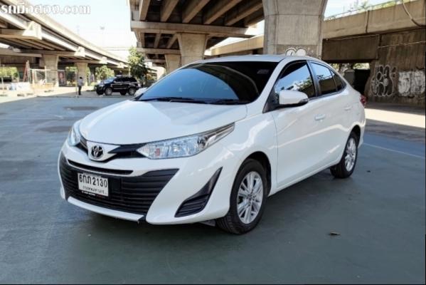 Toyota Yaris ATiV 1.2 E AT ปี 2017  ⭐️ฟรีดาวน์ ผ่อน 5,173 บาท