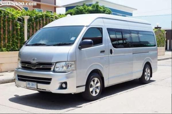 TOYOTA COMMUTER D4D 2.5 (HRF)(MNC) ปลายปี 2013 เกียร์MANUAL สภาพนางฟ้า