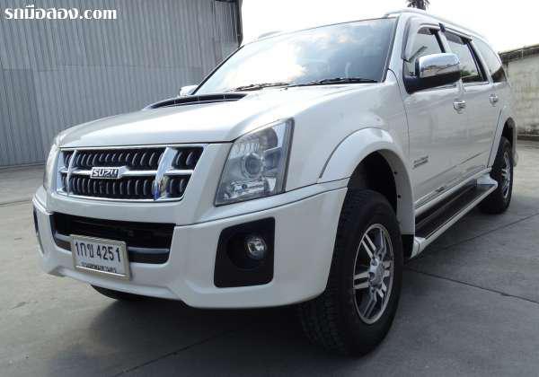 ISUZU MU-7 ปี 2010