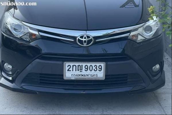 Toyota Vios 1.5G  สีดำ ปี2013