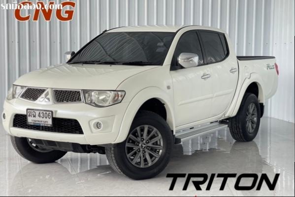 MITSUBISHI TRITON 2.4 GLS PLUS CNG 4ประตู M/T ปี2012 เกียร์ธรรมดา สีขาว 