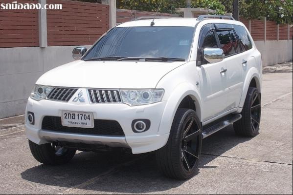 Mitsubishi Pajero Sports 2.5 GT ปี13จด14 รถบ้านมือเดียวสวยขับดี
